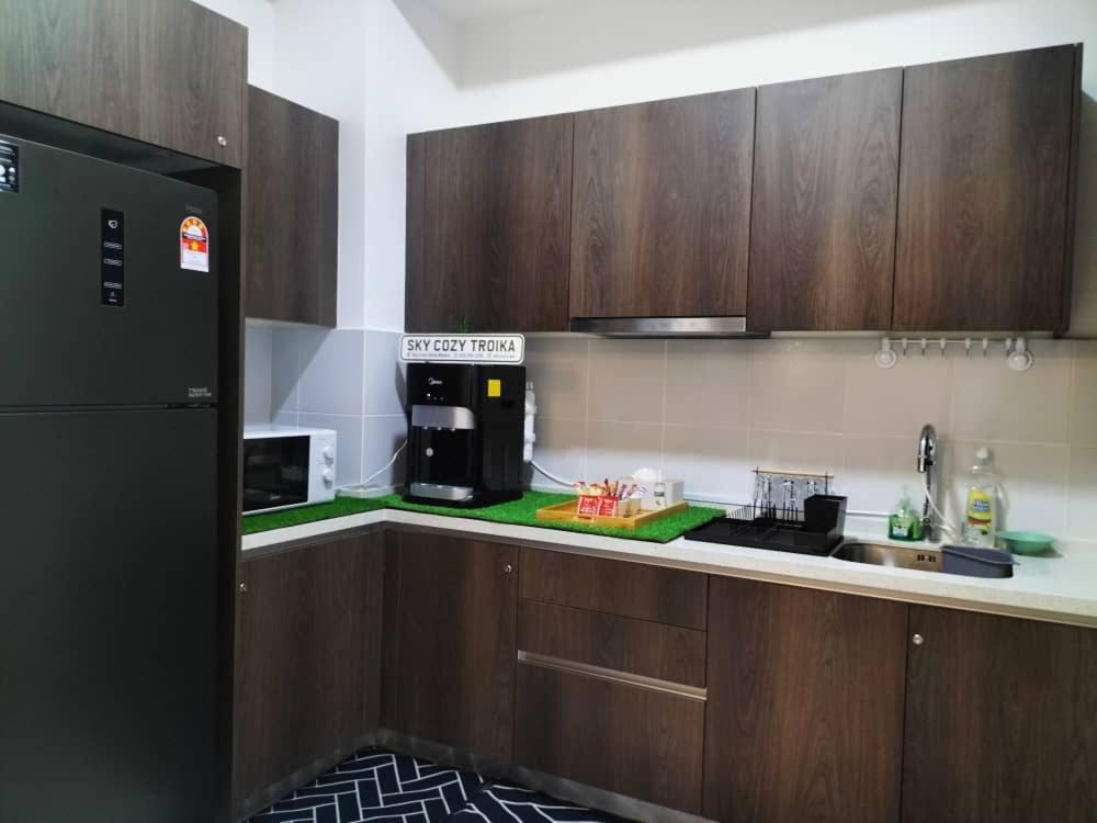 Sky Cozy Troika Residence, 1 Bedroom 4-6 Pax, 2 Bedrooms 6-8 Pax, Pool Vew, Sky & City View, Free Parking, Pool, Unlimited Wifi & Netflix Kota Bahru Luaran gambar