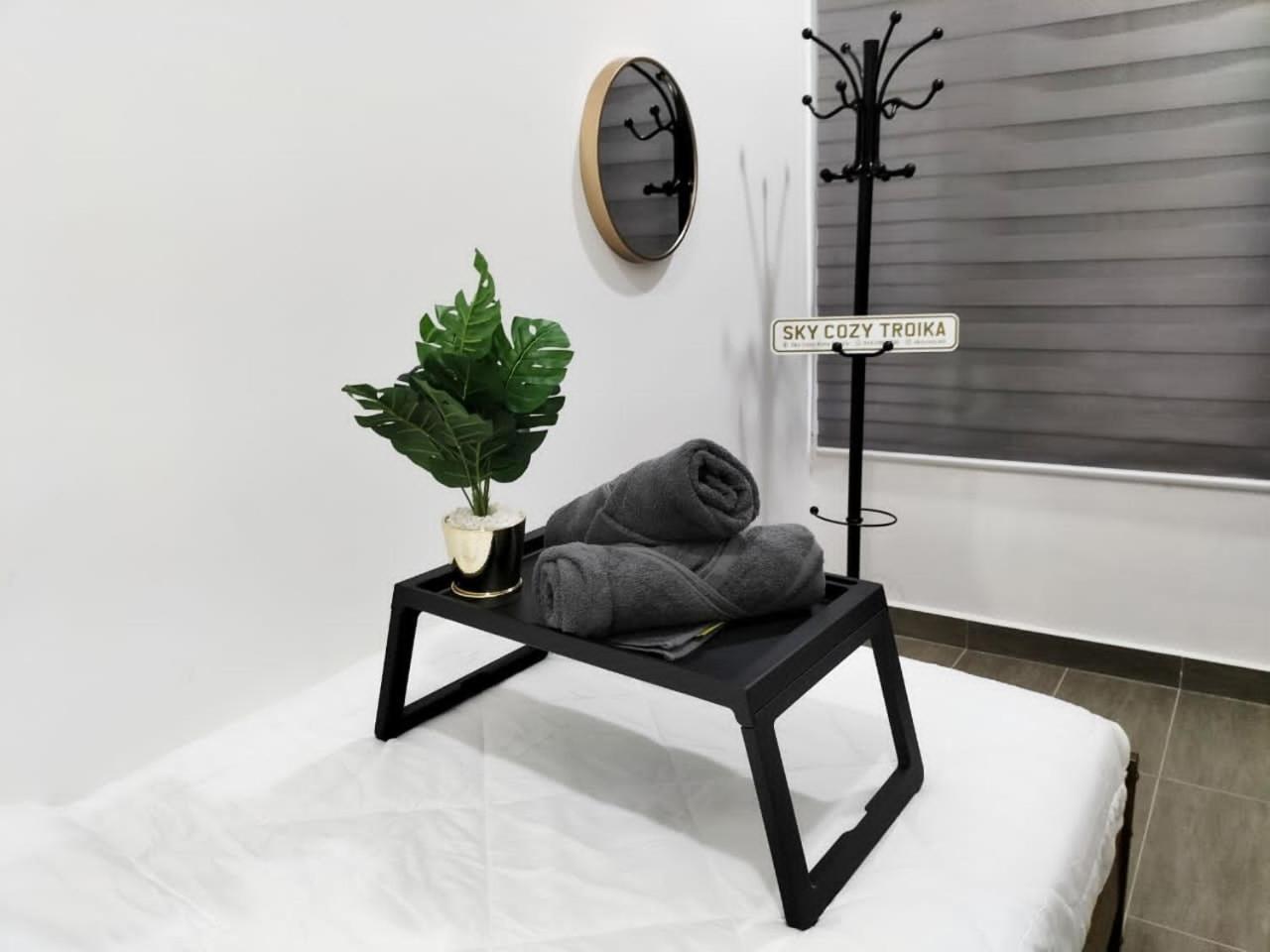Sky Cozy Troika Residence, 1 Bedroom 4-6 Pax, 2 Bedrooms 6-8 Pax, Pool Vew, Sky & City View, Free Parking, Pool, Unlimited Wifi & Netflix Kota Bahru Luaran gambar